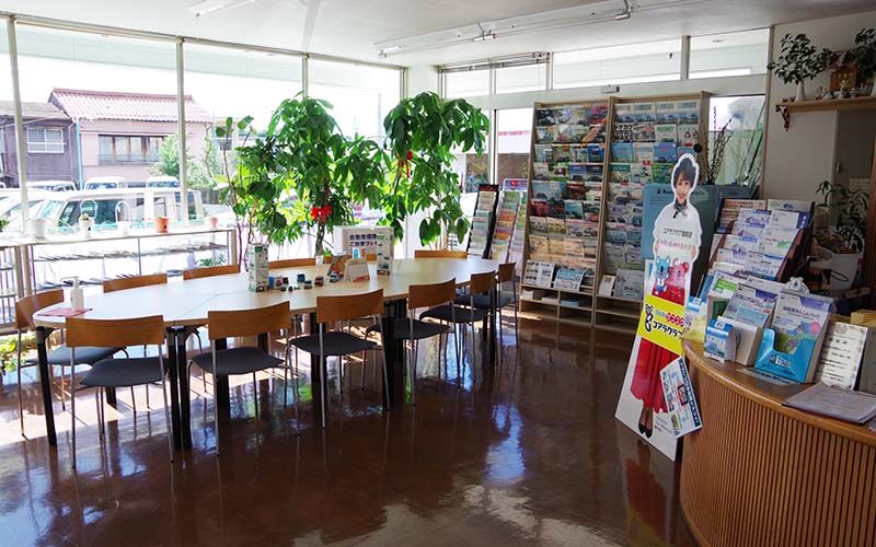 店舗内観